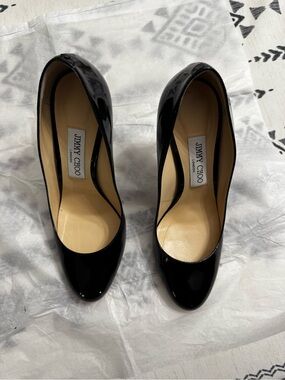 Jimmy Choo Black Patent Leather Round-Toe Pumps